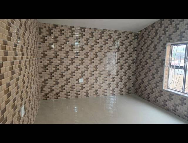 2 BEDROOM PROPERTY TO RENT IN MONTFORD